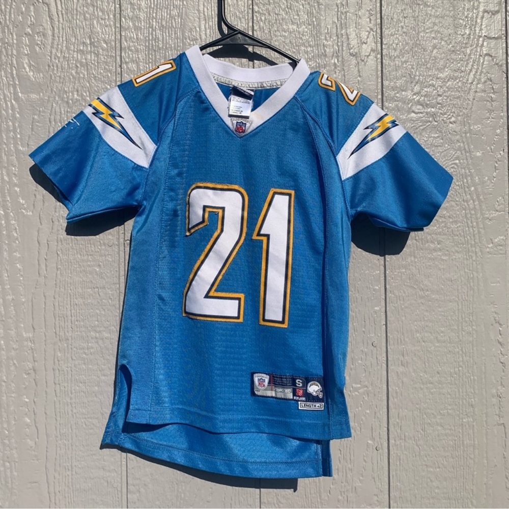 Los Angeles Chargers LaDainian Tomlinson Jersey
Yourh size Powder Blue